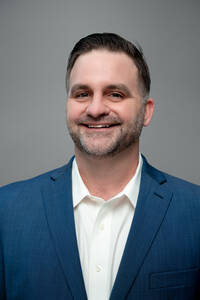   Steven Piglia